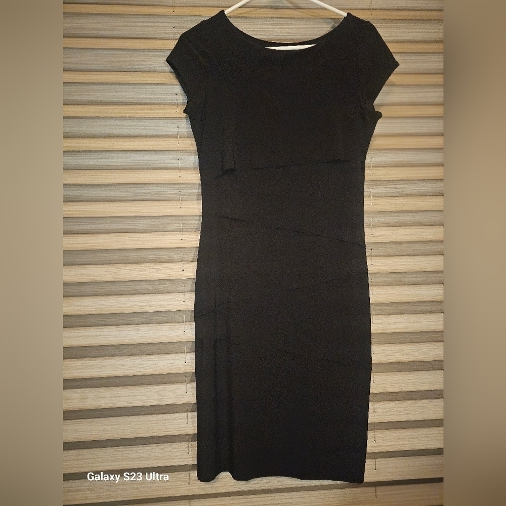 Womens sz 5 Joseph Ribkoff black layered dress